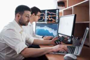 Central propia vs. monitoreo tercerizado